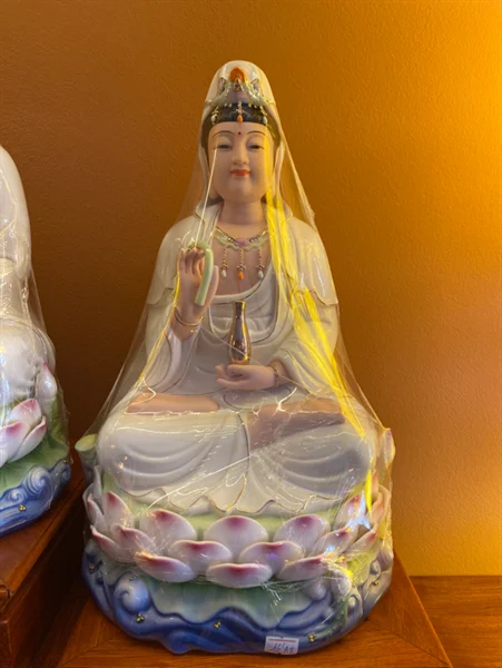 Tượng Phật Bà màu 40 cm